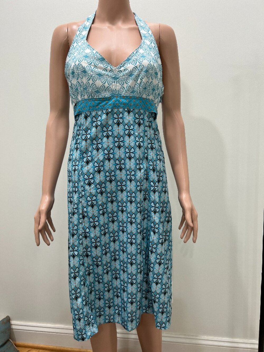 Athleta stretchy aqua sports dress size *